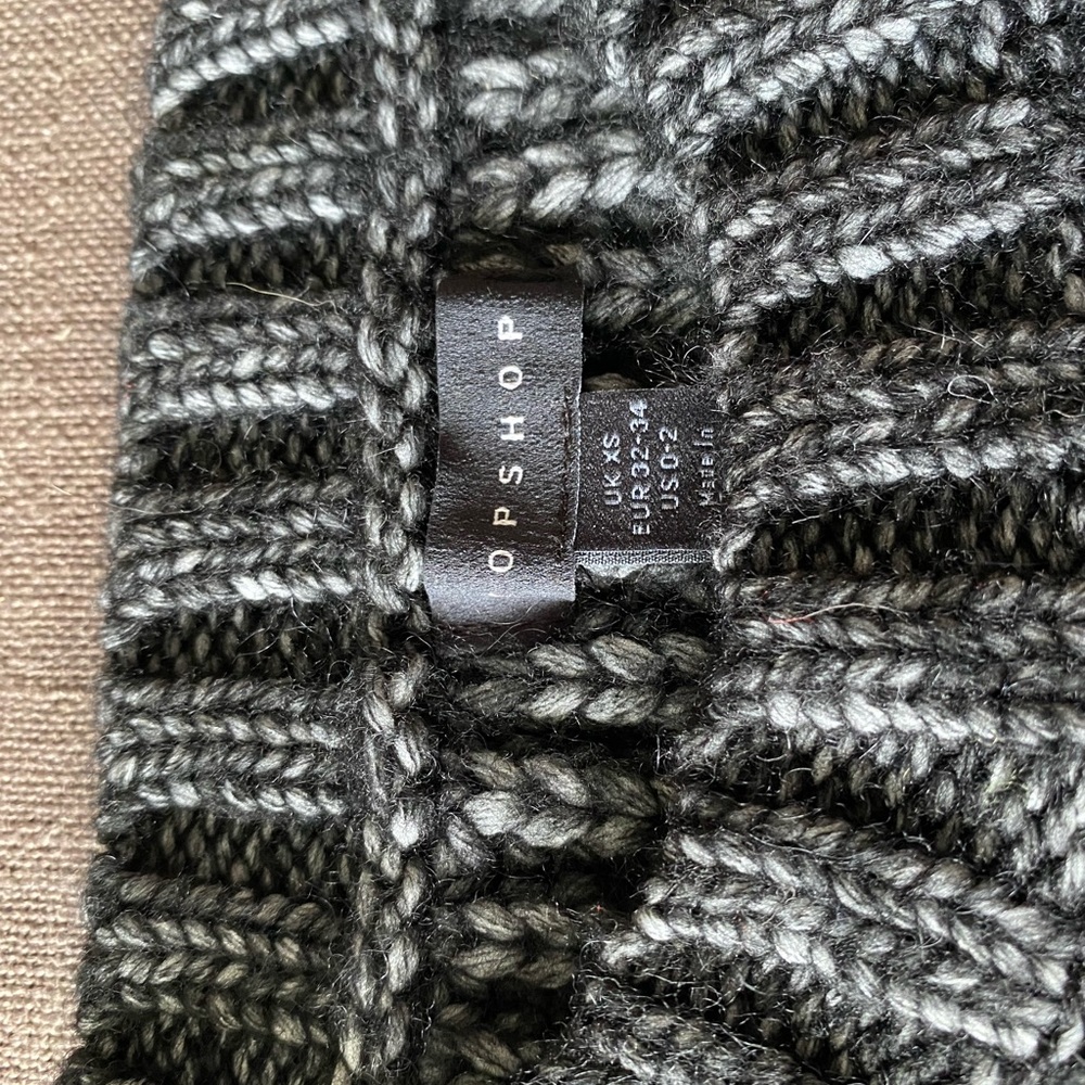 Cropped sweater - Picture 4 of 5